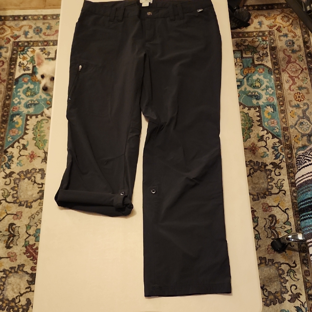 Ascend Womens Size 14, Black Pants/ Capri